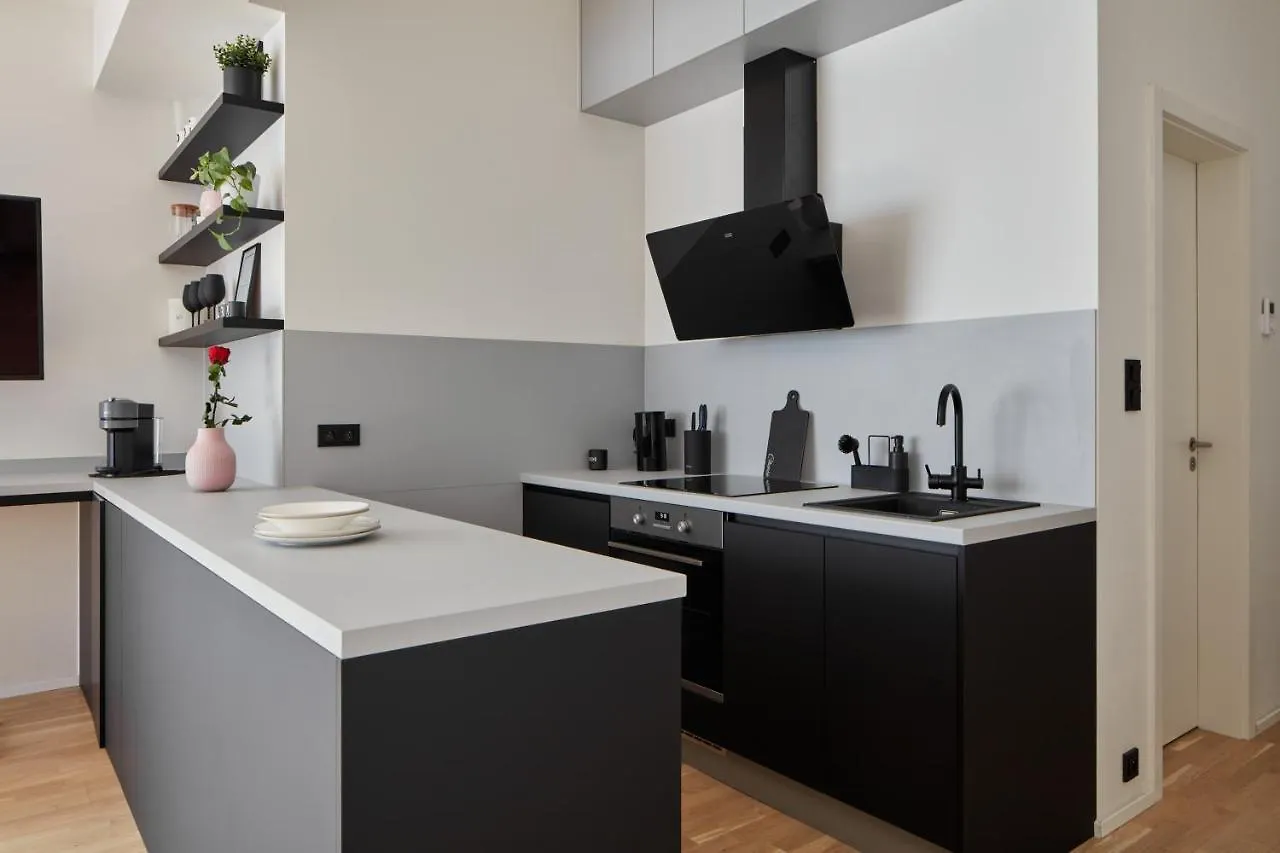 Prague Days - Premium Studios W Stunning Terraces - Easy City Access 0*,